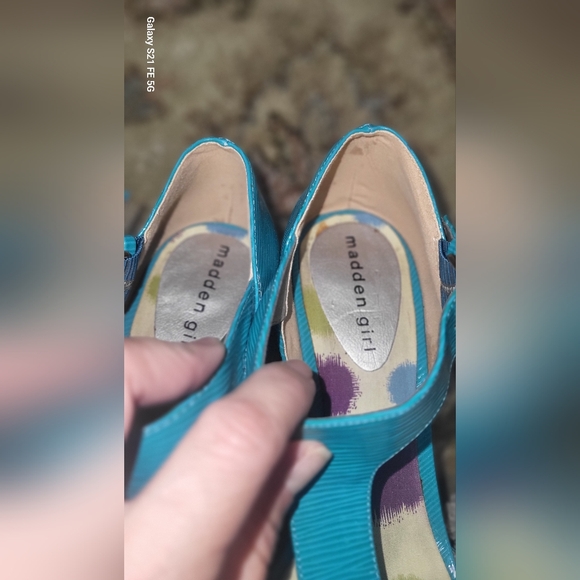 Madden Girl Dwindle "Tourqouise Patent" Open Toe Pump SZ. 7.5 - Picture 8 of 15